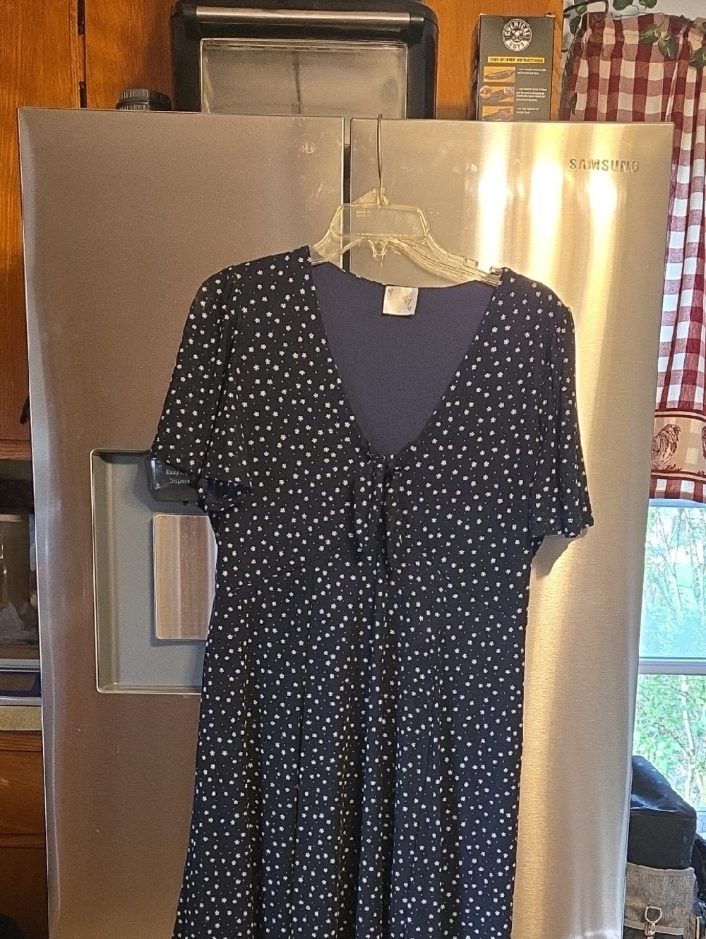 Siren Lily Navy and White Flowe Dot Midi Dress